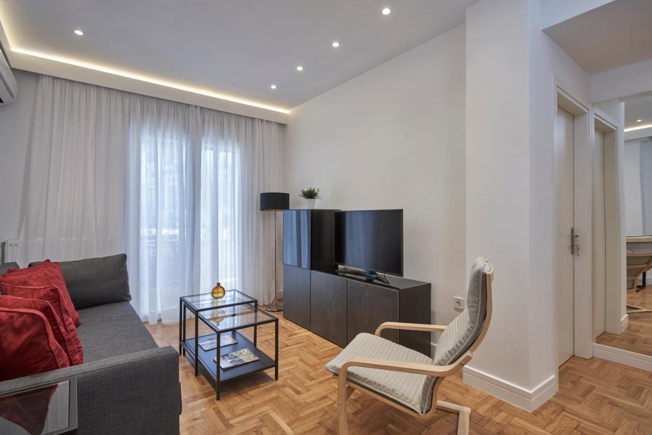 Апартаменты Hilton-Ilisia Park 2Bd Elite Living Афины Экстерьер фото